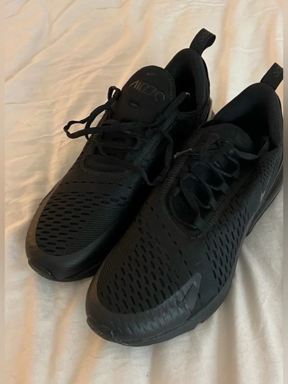 Nike 270/ unisex 8.5